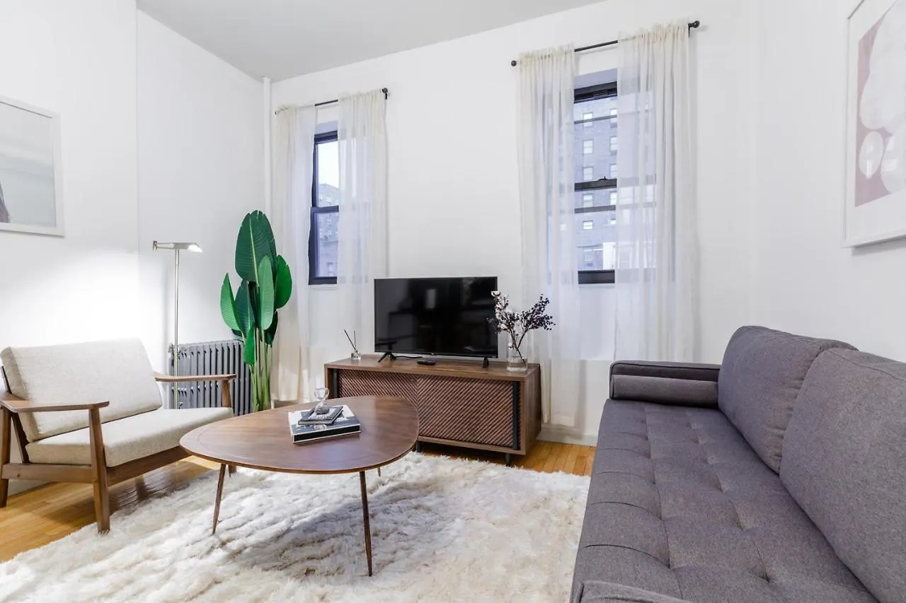 Apartment 283: Columbus Circle New York